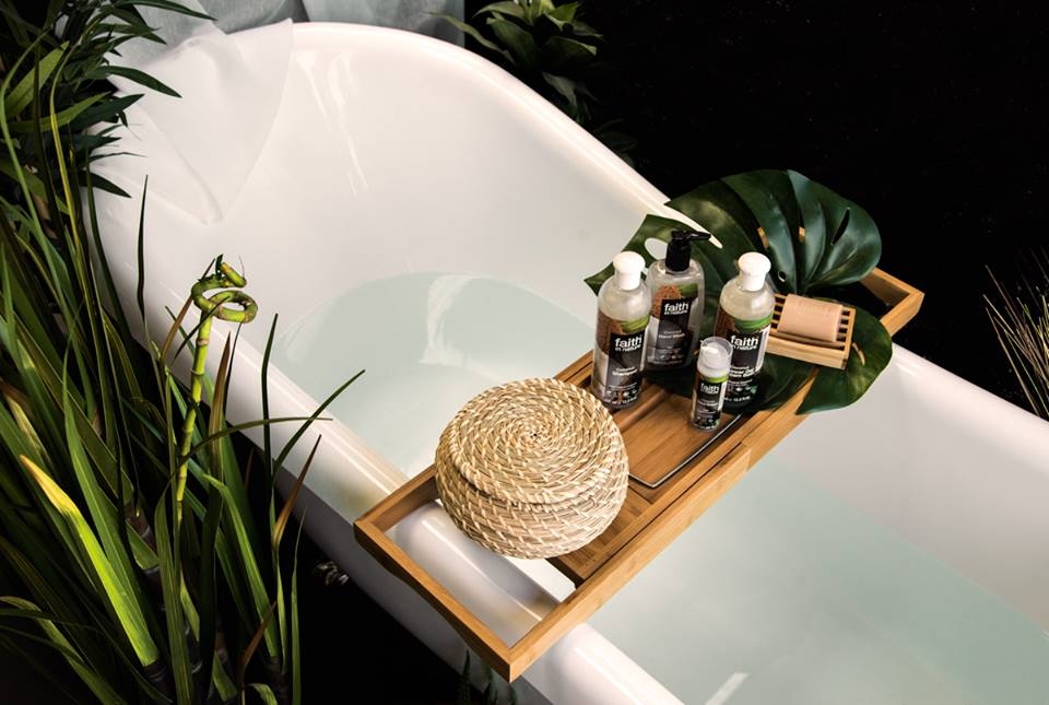 Ai incredere in natura? Eu am incredere in Faith in Nature, produse naturale minunate!